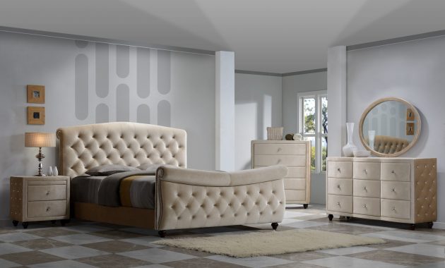 Meridian Diamond Sleigh Bedroom Set In Golden Beige with proportions 1600 X 977