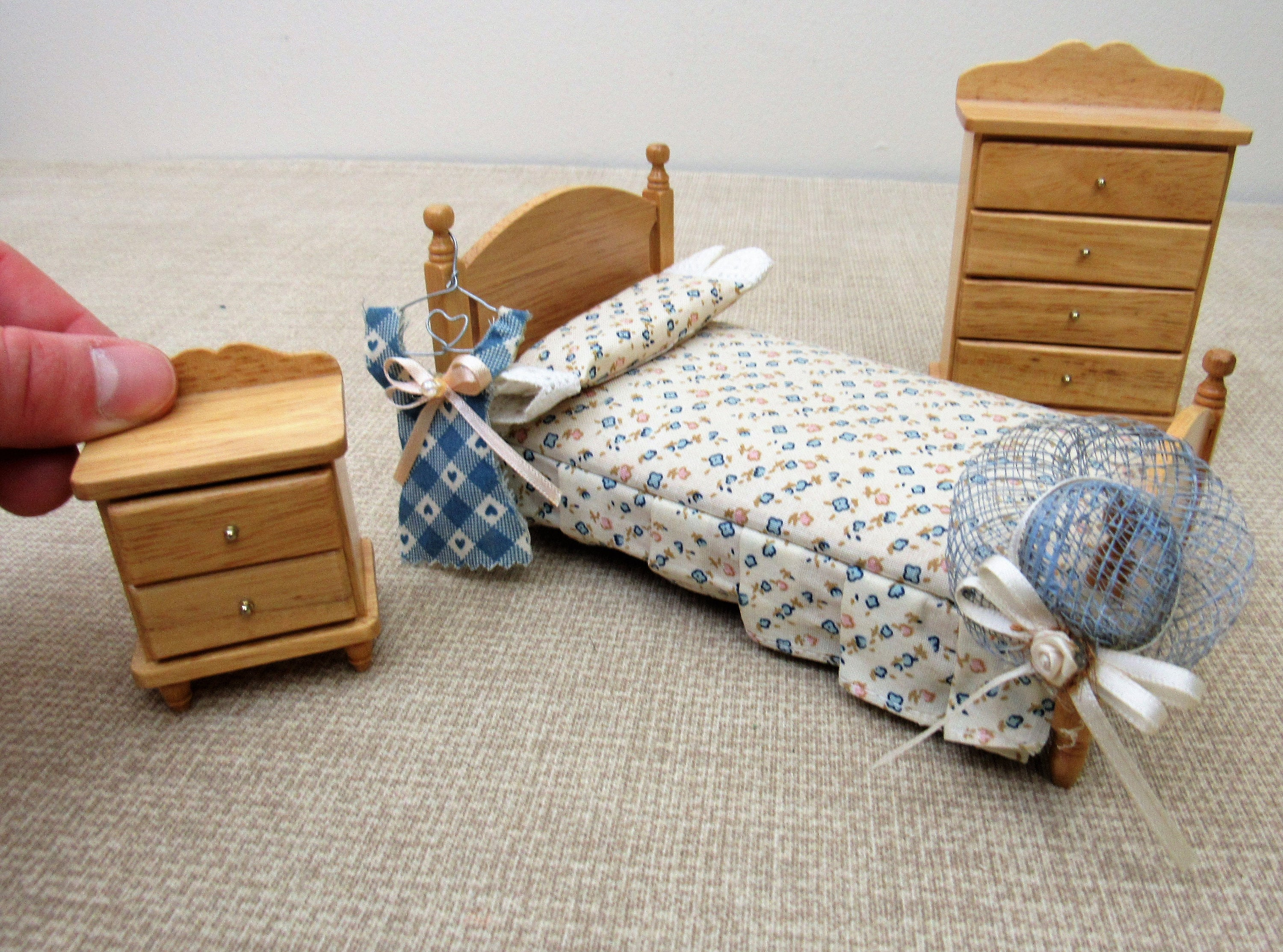 Miniature Bedroom Set Dollhouse Miniature Bed Dresser Room Vintage Miniature Wood Dollhouse Furniture 112 Girls Bedroom Accessories regarding dimensions 3000 X 2226