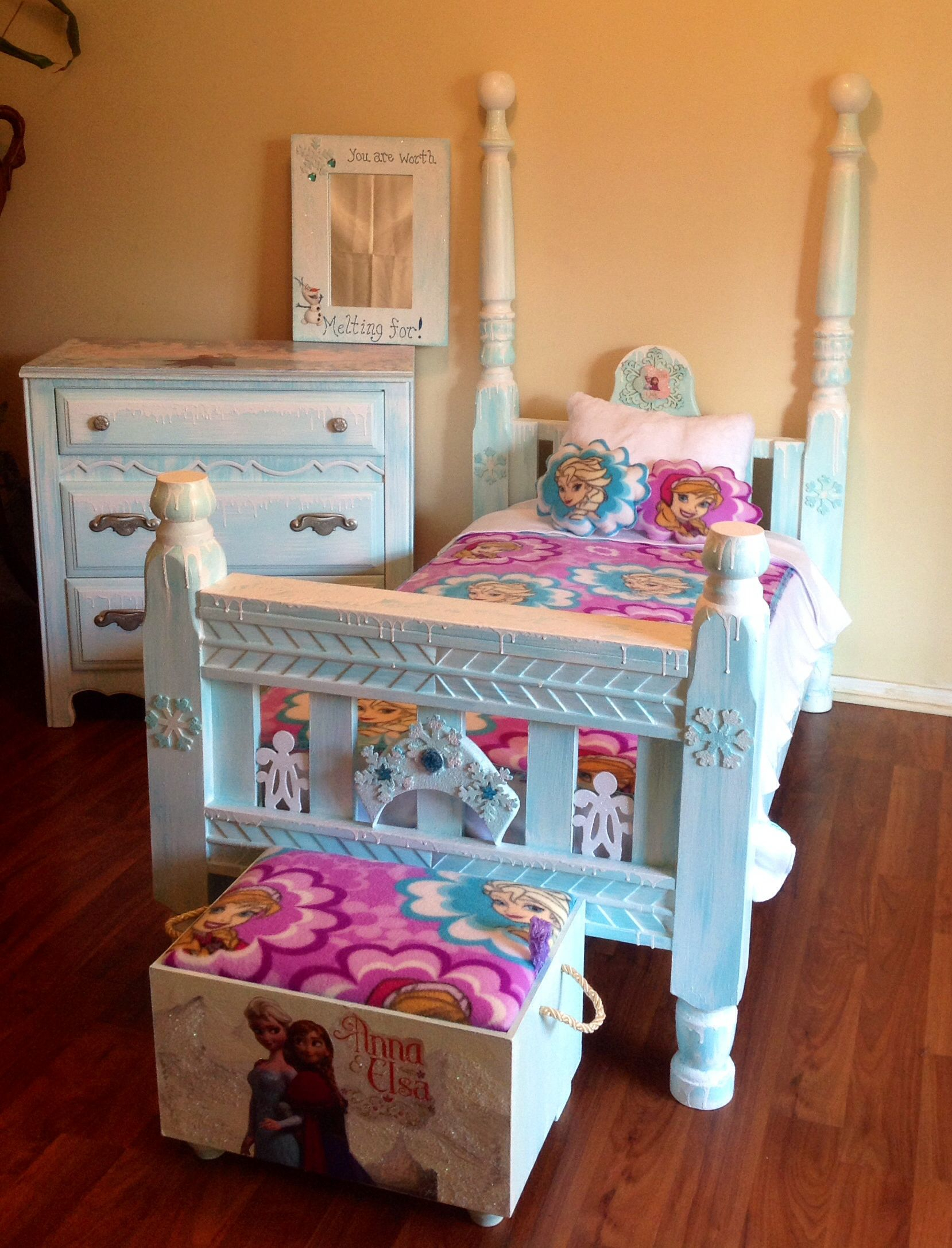 My Shab Chic Frozen Toddler Bedroom Set Home Yard Toddler intended for dimensions 1658 X 2172