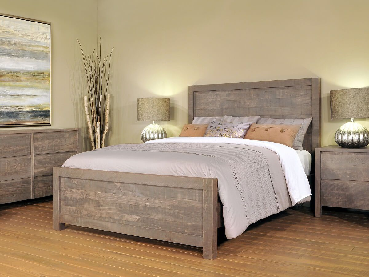 Naomi Amish Rustic Distressed Bed Countryside Amish Furniture in proportions 1200 X 900