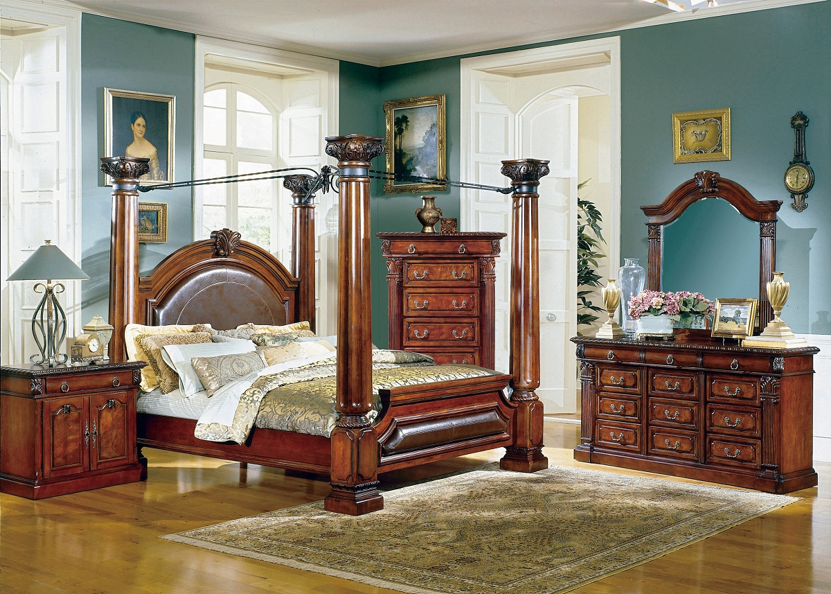 Neo Renaissance King Canopy Bedroom Suite within size 1200 X 857