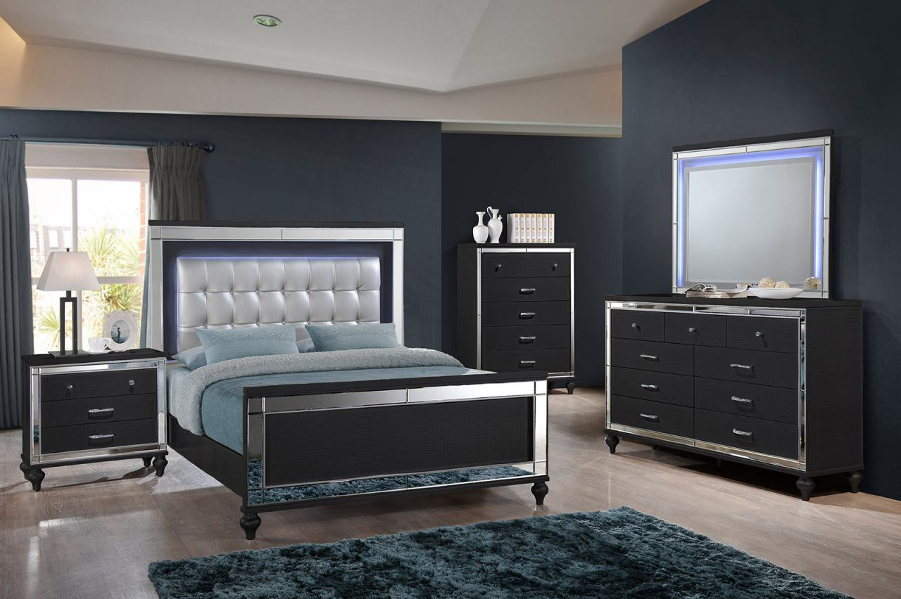 New Classic Furniture Valentino 4pc Lighted Panel Bedroom Set In Black with regard to size 1280 X 852