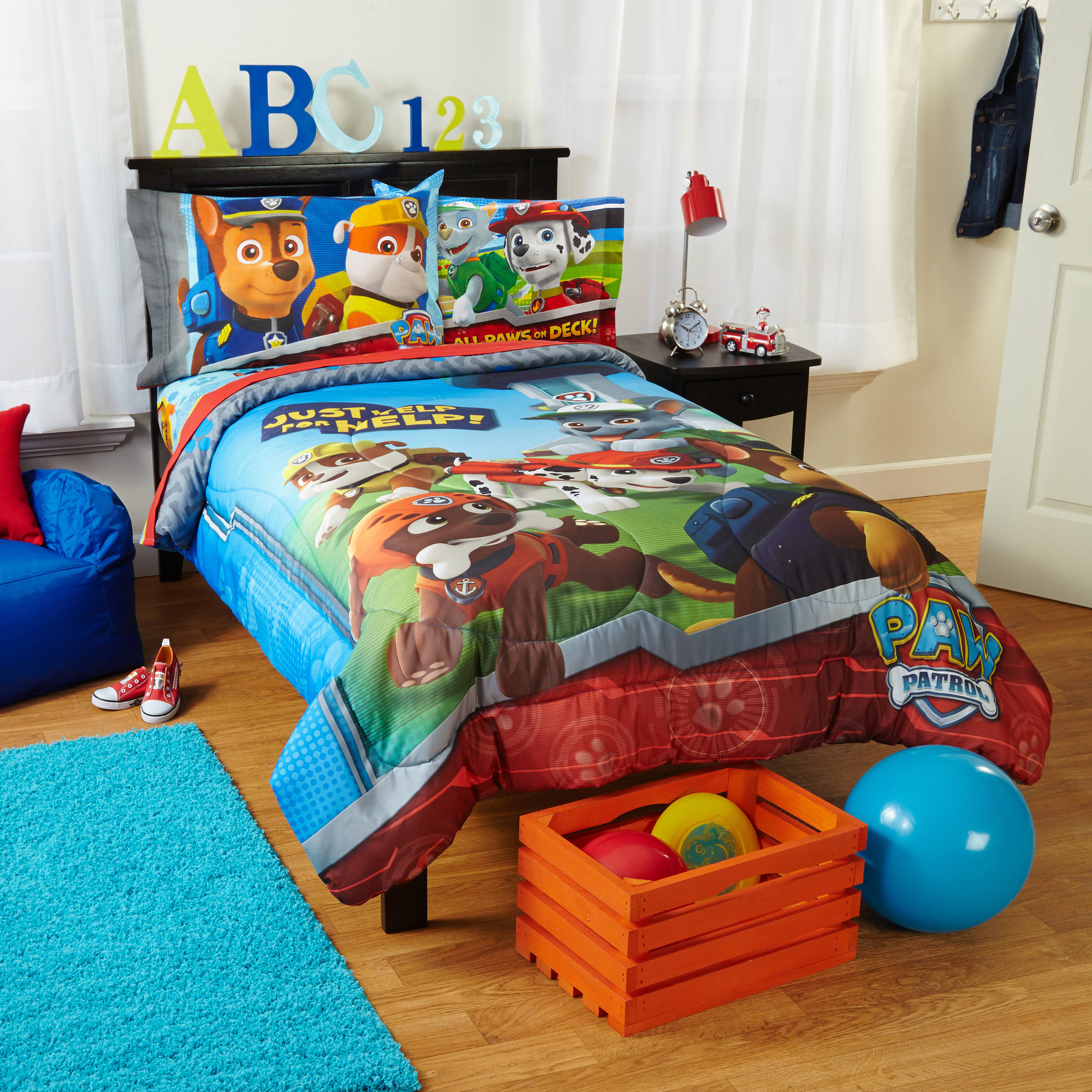 Nickelodeons Paw Patrol Kids Bedding Comforter Twin with proportions 2000 X 2000