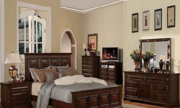 Old Fashioned Bedroom Furniture New Dress Vintage Bedroom for dimensions 1020 X 842