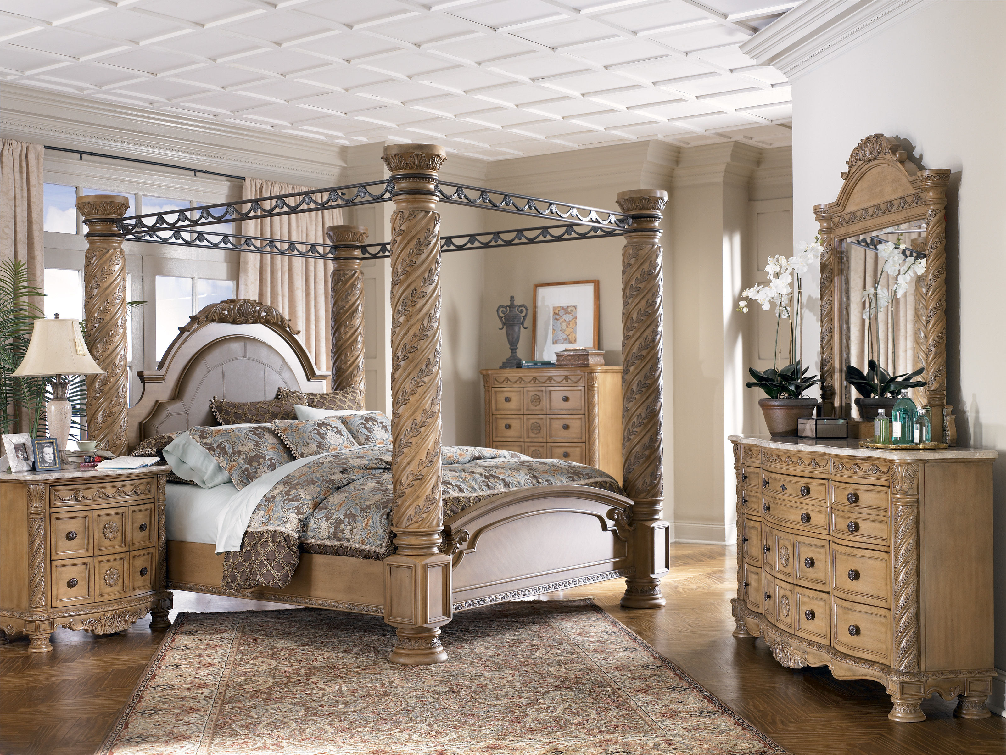 Old World 5 Pc Bedroom Set W King Poster Bed The Classy Home for dimensions 3198 X 2400