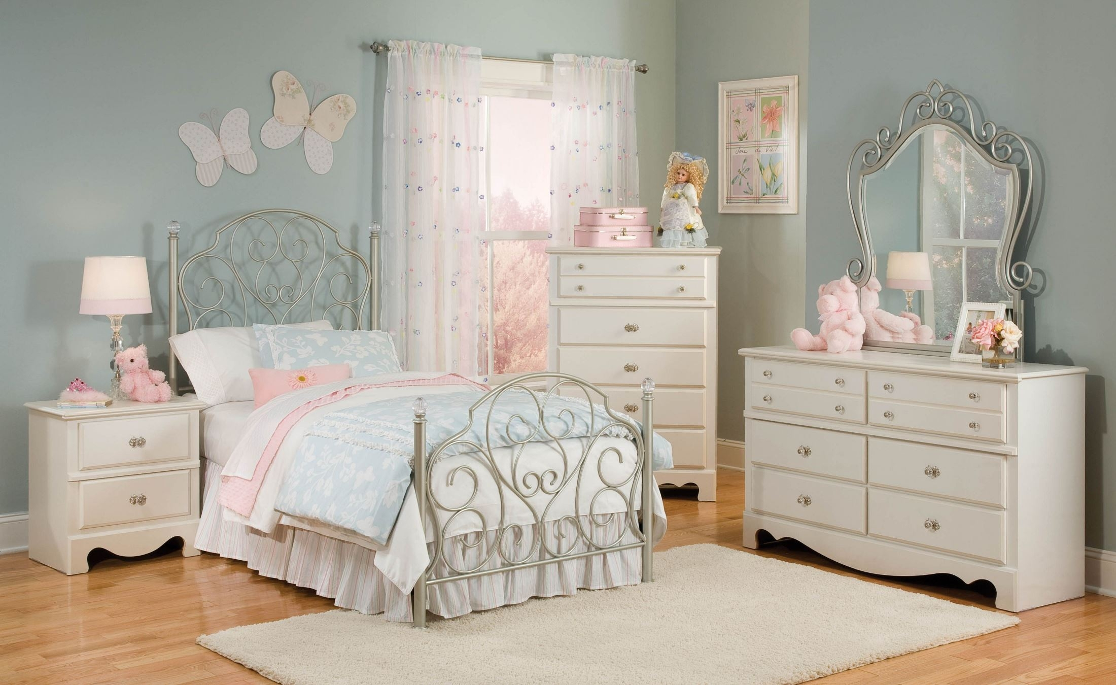 Our Choice Of Top Spring Rose Bedroom Set Pictures Peytonscott inside dimensions 2200 X 1350