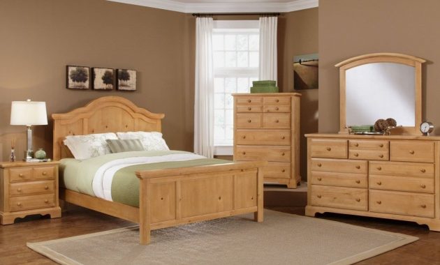 Pine Furniture Bb66 Farmhouse Washed Pine Bedroom Dfw Furniture in measurements 1200 X 675