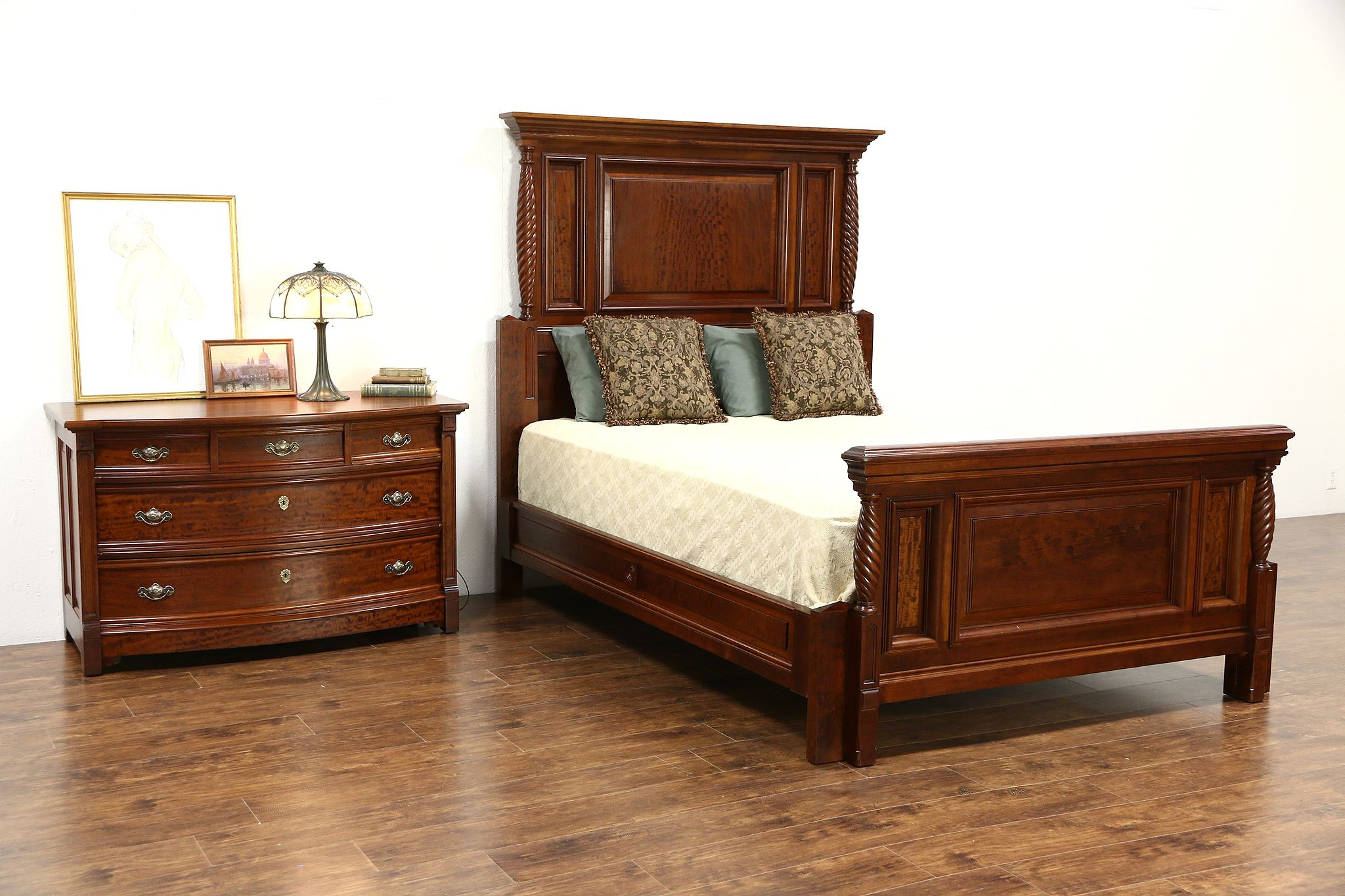 Pineapple Set Circa Antiques Bedroom Furniture White Value regarding dimensions 2048 X 1365