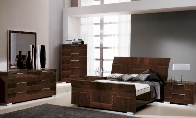 Pisa Bedroom within dimensions 1340 X 840