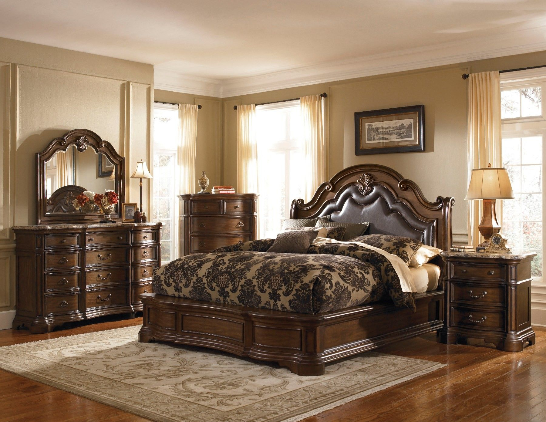 Pulaski Bedroom Furniture Wholesale Closeouts Courtland Bedroom in measurements 1800 X 1391