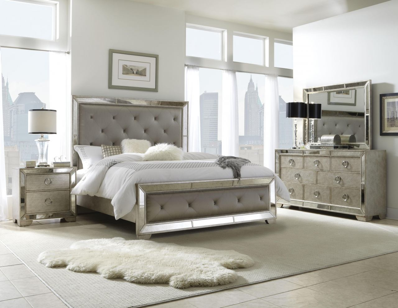 Pulaski Farrah 4 Piece Panel Bedroom Set In Metallic regarding sizing 1280 X 989