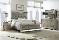 Pulaski Farrah 4 Piece Panel Bedroom Set In Metallic with regard to measurements 1280 X 989