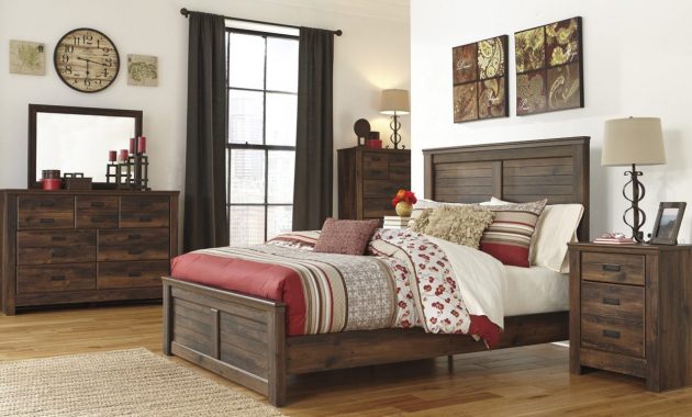 Quinden Rustic Panel Bedroom Set In Dark Brown with regard to dimensions 1280 X 854