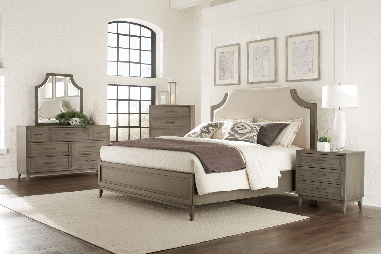 Riverside Furniture Vogue 4pc Panel Bedroom Set In Gray Wash for size 1600 X 1067