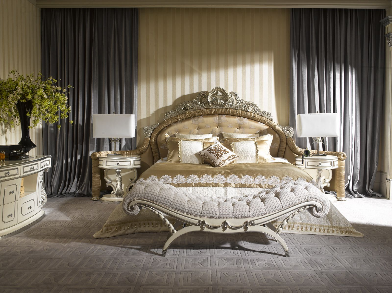 Royal Style Bedroom Set Sleep Like A Prince Wake Up Like A for measurements 1600 X 1196