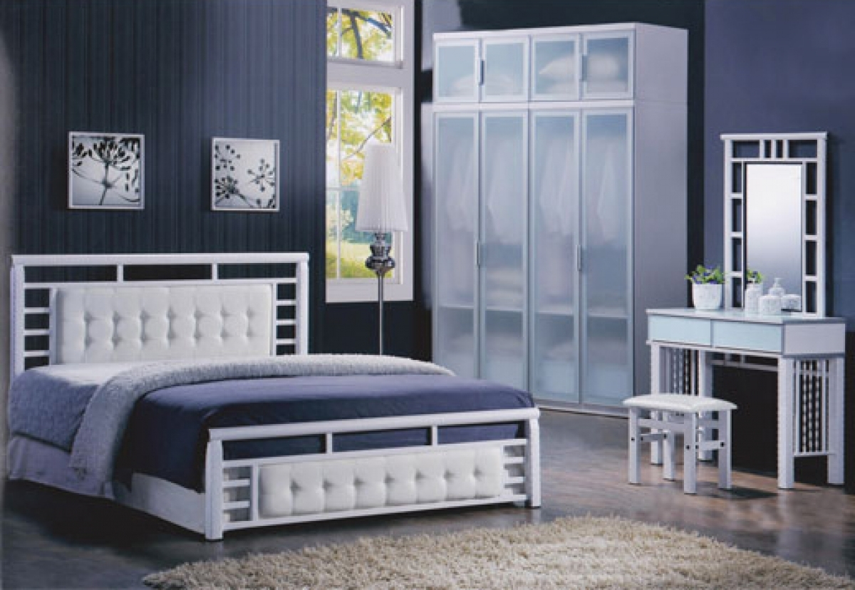 Sb Metal Bedroom Set throughout proportions 1200 X 828