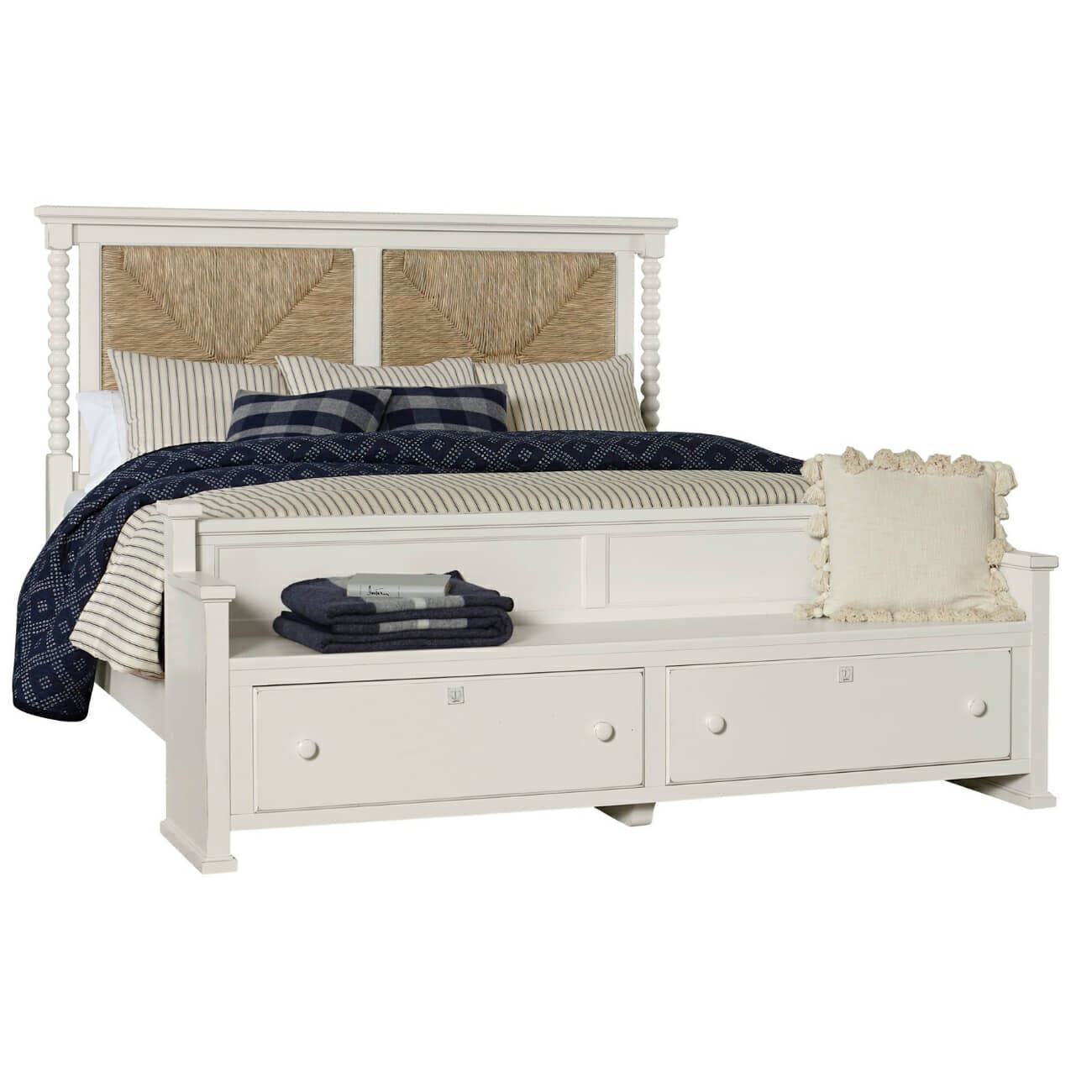 Scotsman Co American Heirloom Seagrass Bed With Bench Storage Footboard throughout proportions 1300 X 1300
