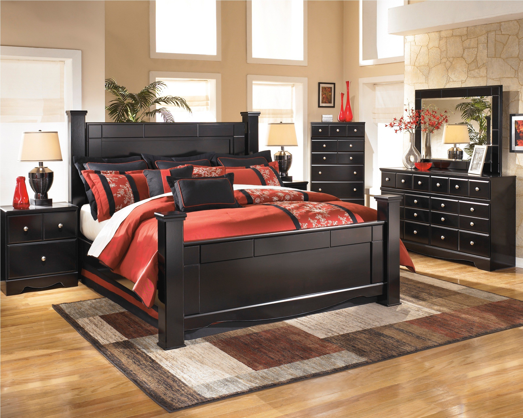 Shay Poster Bedroom Set regarding sizing 2200 X 1760