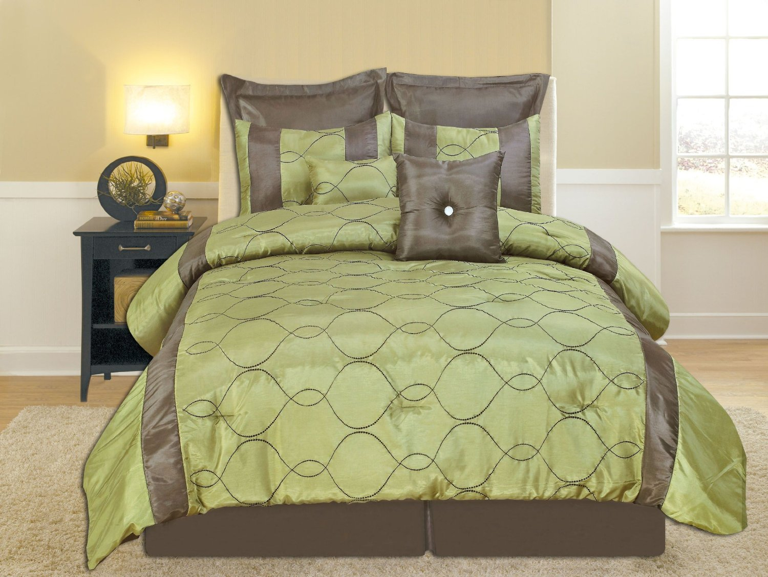 Silk Green Comforter Stillwater Scene Green Bedding Sets To in proportions 1500 X 1126