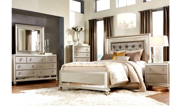 Sofia Vergara Paris 7 Pc Queen Bedroom In 2019 Dream Houses in measurements 3150 X 1729