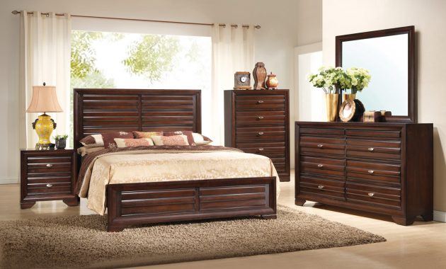 Stella King Panel Bedroom Set Crown Mark Furniture Home Gallery with dimensions 1500 X 1127