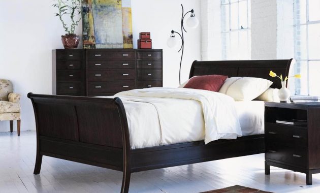 Stickleys Modern Sleigh Bed Bedrooms Sleigh Beds Bedroom regarding sizing 1212 X 879