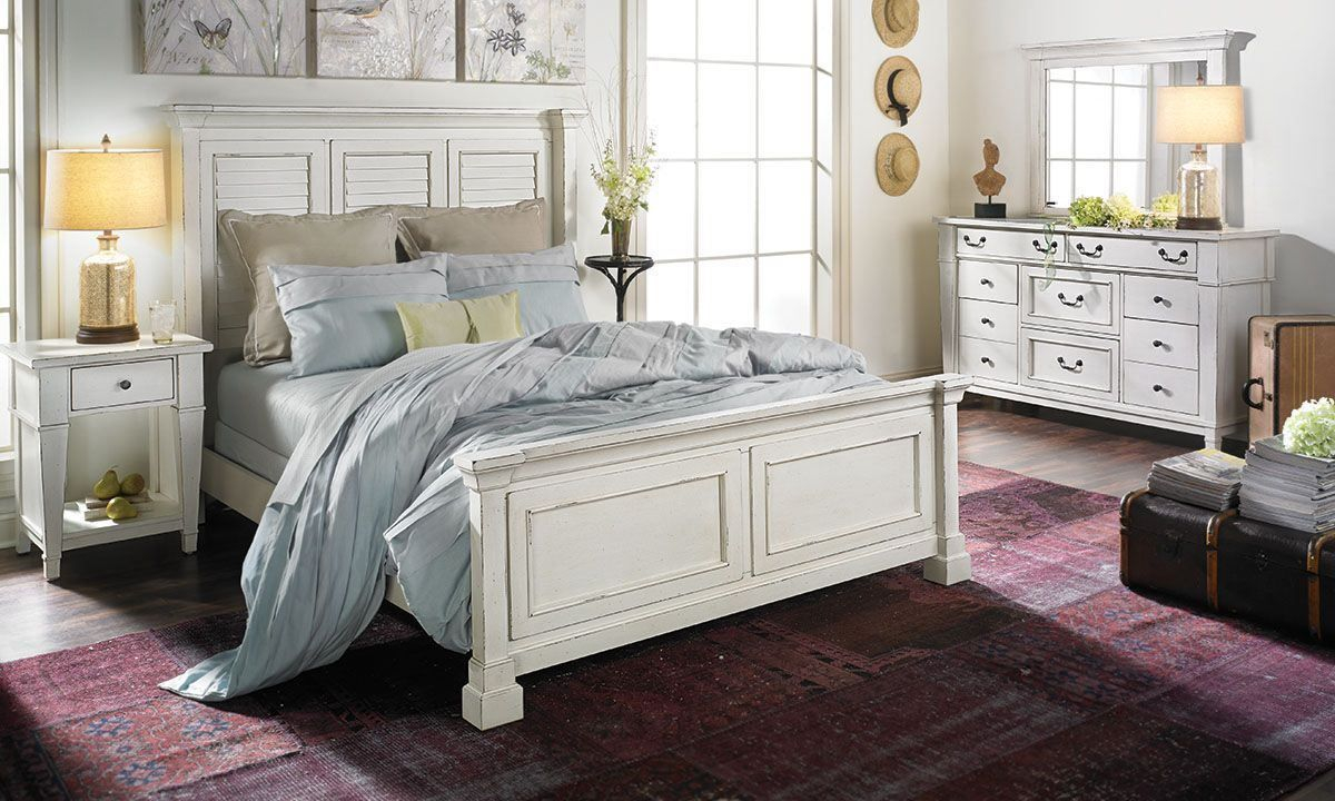 Stoney Creek Coastal Cottage Queen Panel Bedroom Moms Bedroom within dimensions 1200 X 720