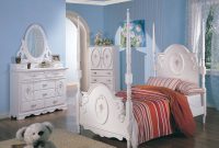 Teens White Wash Elegant Four Post Bedroom Set throughout size 2046 X 1592