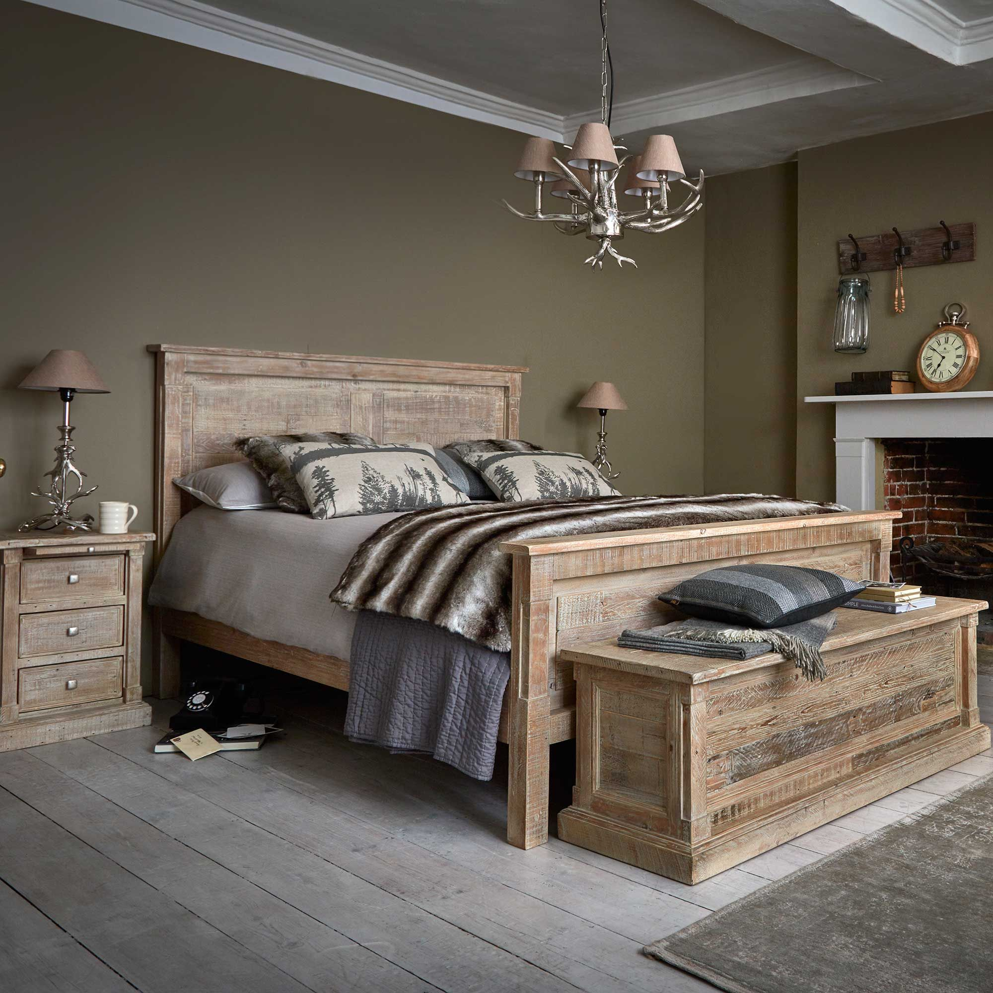 The Austen Bedroom Furniture Range Has A Nautical Rustic Feel With in size 2000 X 2000