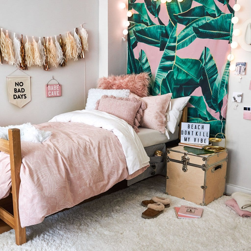 The Cute Dorm Bedding Sets Were Loving For 2019 College Fashion with regard to sizing 1024 X 1024