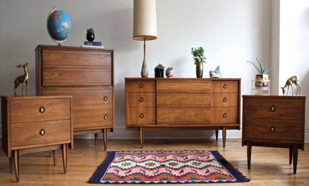 The One Thing To Do For Mid Century Modern Bedroom Furniture House throughout measurements 1024 X 768