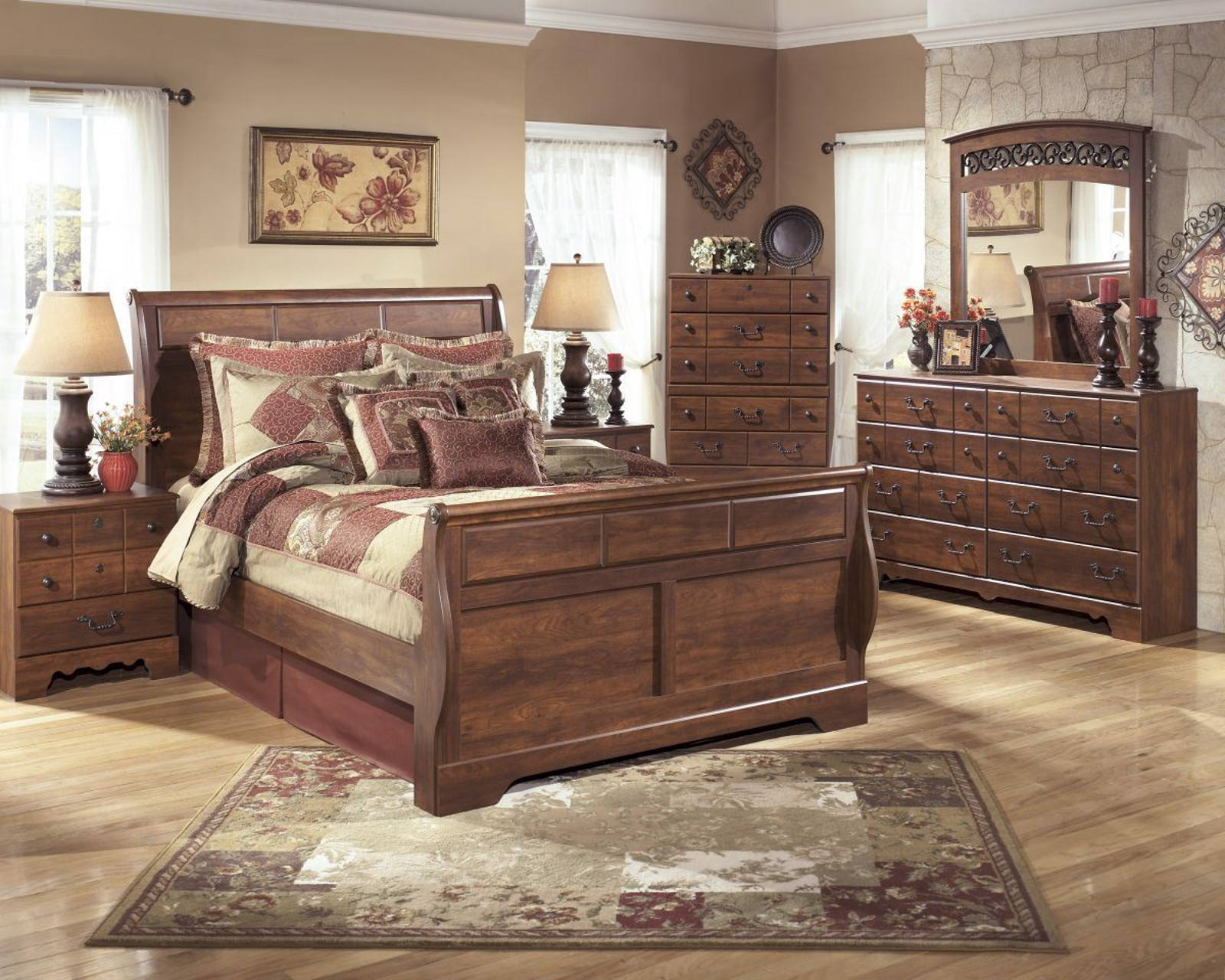 Timberline 5 Piece Queen Bedroom Group for sizing 1600 X 1280