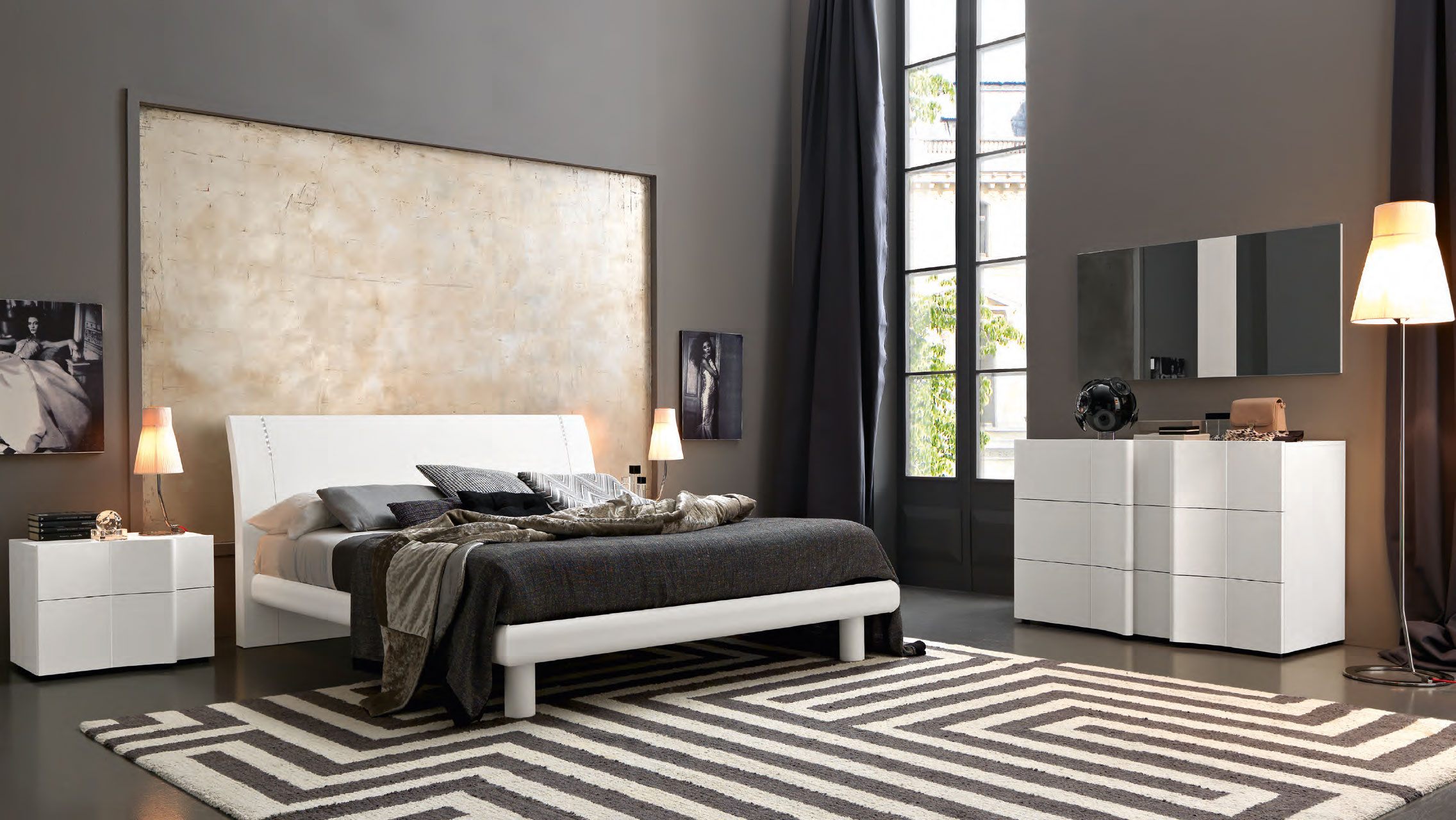 Top 10 Punto Medio Noticias Grey Wood Bedroom Furniture Uk in sizing 2272 X 1280