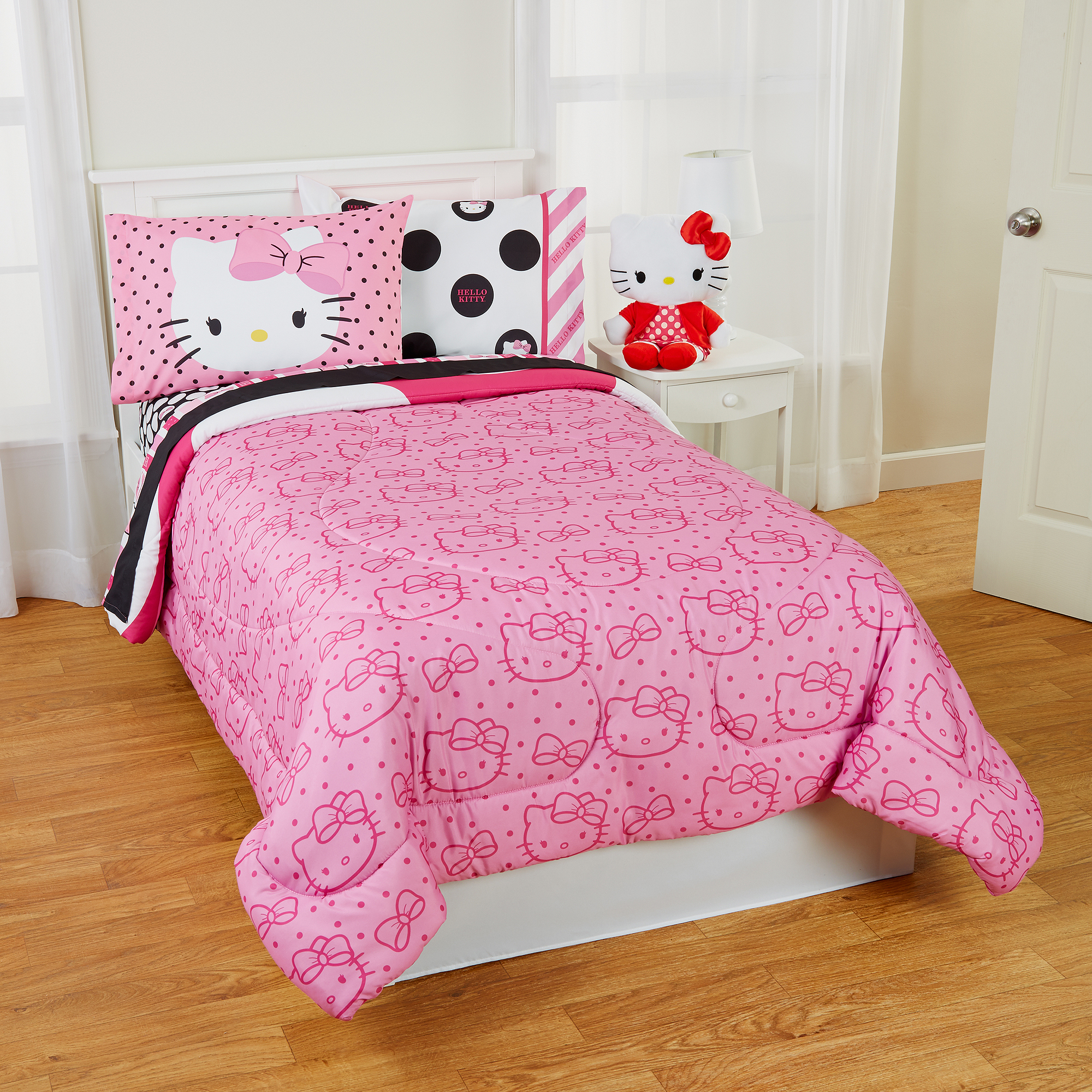 Top 39 Blue Chip Bedding Sets Queen Hello Kitty Bedroom Bed Set Red with regard to sizing 2000 X 2000