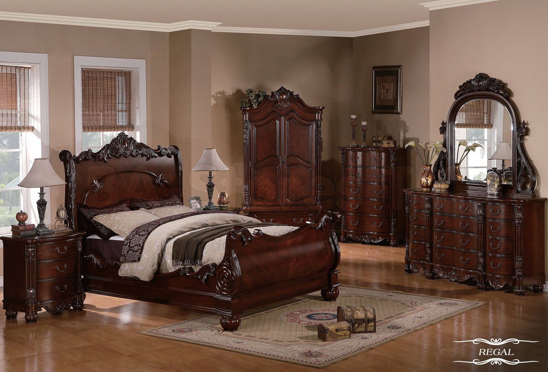 Traditional Bedrooms Bedroom Sets Classic Traditional Bedroom throughout size 1883 X 1279