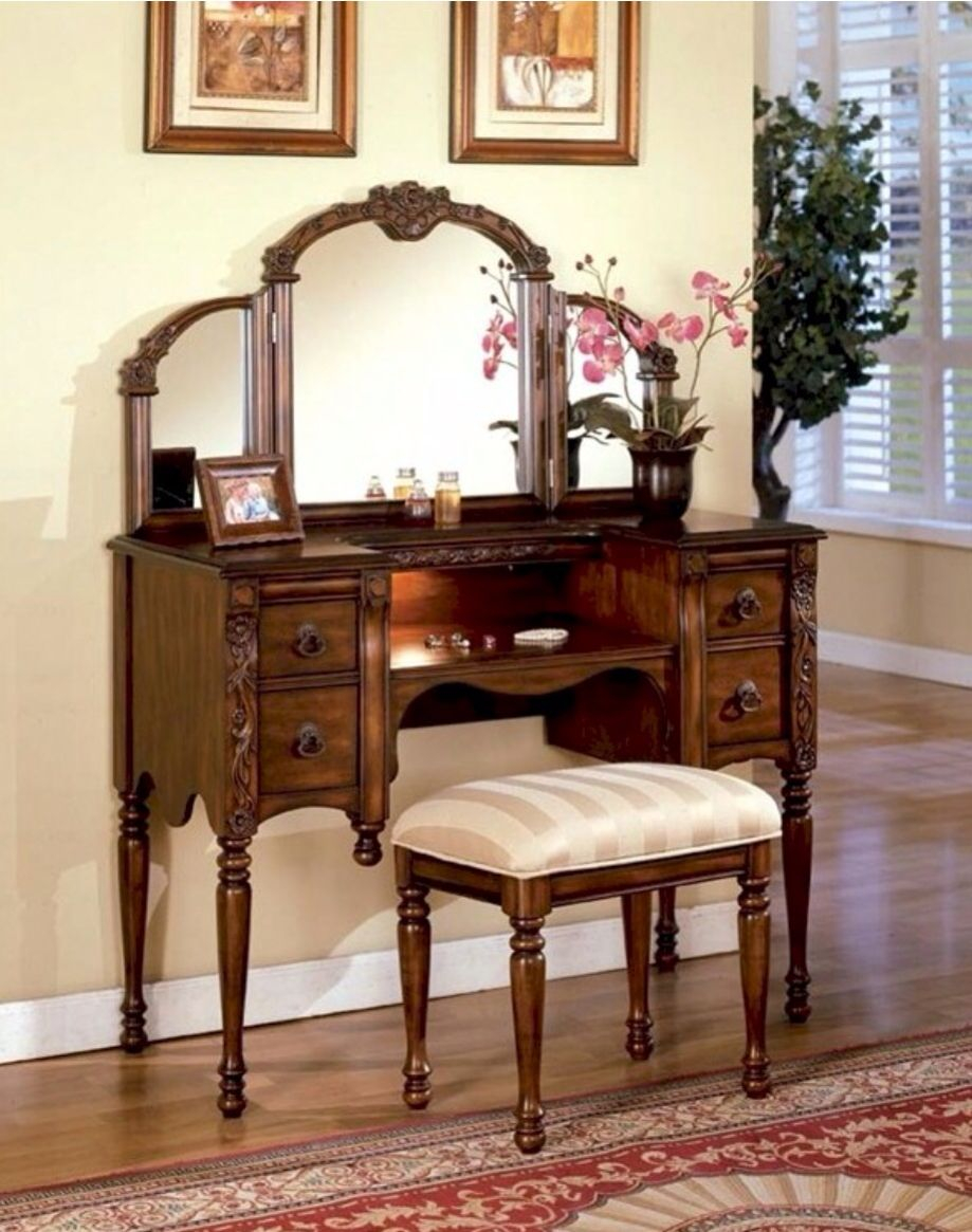 Traditional Makeup Vanity My Bedroom Ideas In 2019 Antique inside sizing 919 X 1165