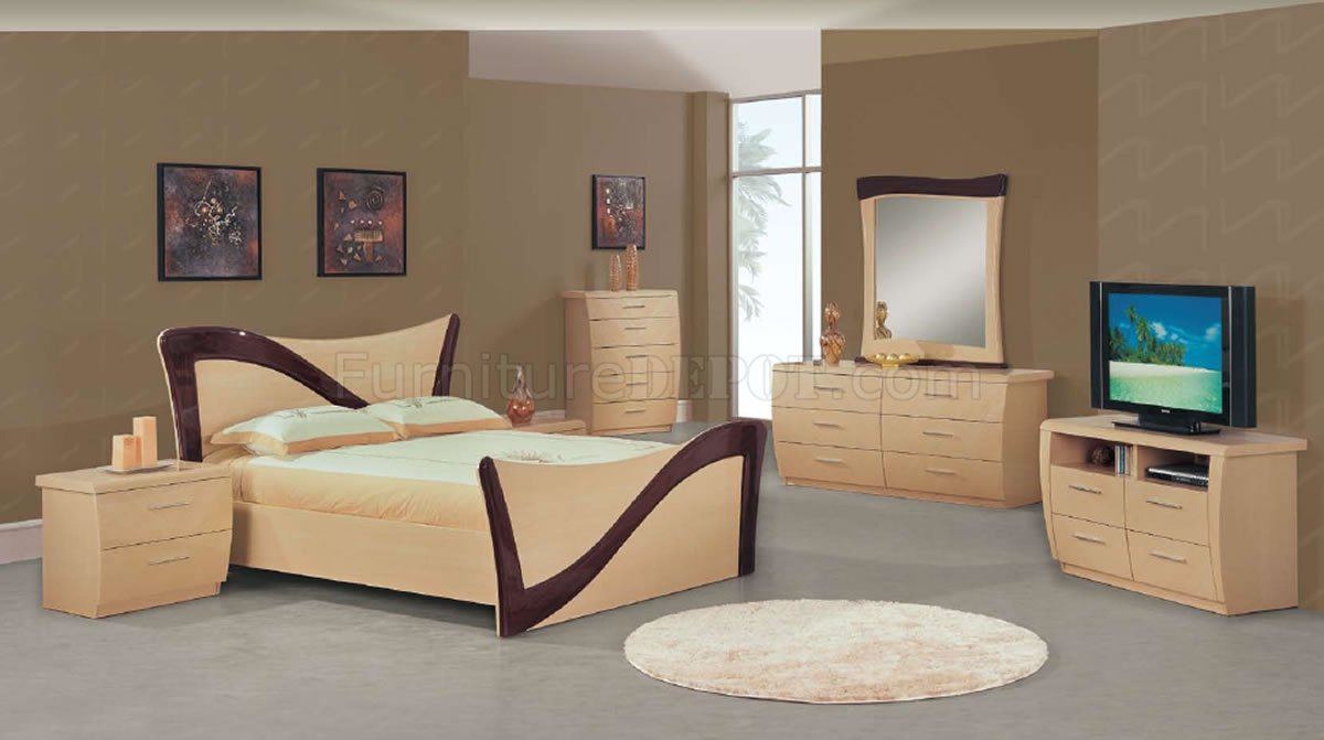 Two Tone Beige Dark Cherry Lacquer Finish Modern Bedroom Set inside proportions 1200 X 671