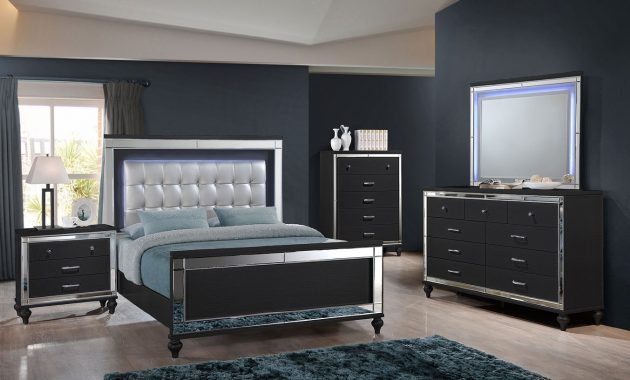 Valentino Panel Bedroom Set Black with regard to proportions 1353 X 900