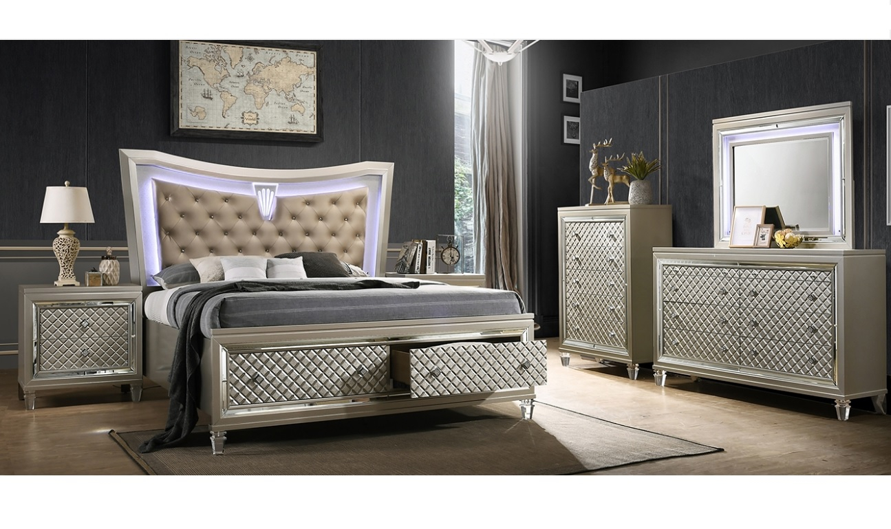 Venetian Collection Bedroom Set with regard to size 1295 X 769