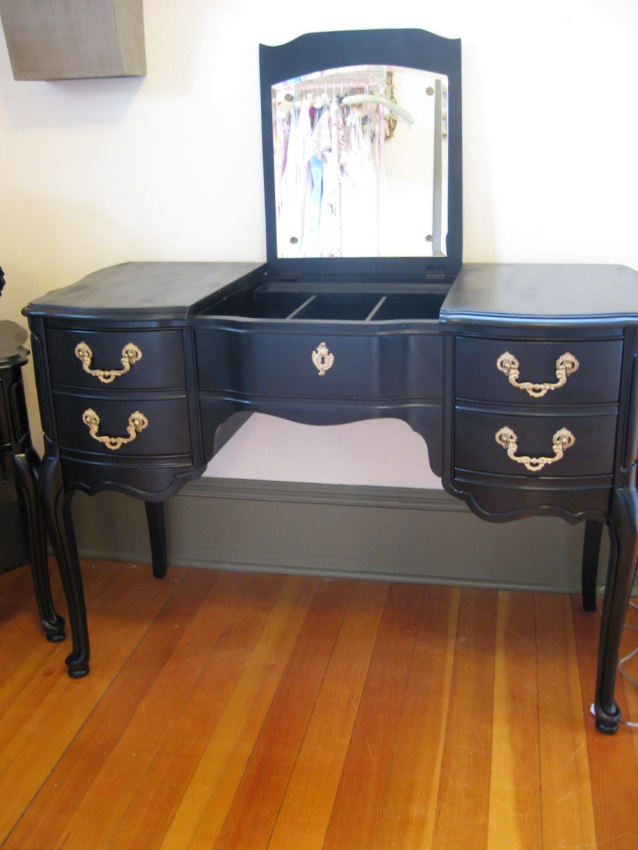 Vintage Bassett Bedroom Furniture Sadie At South End with regard to dimensions 900 X 1200