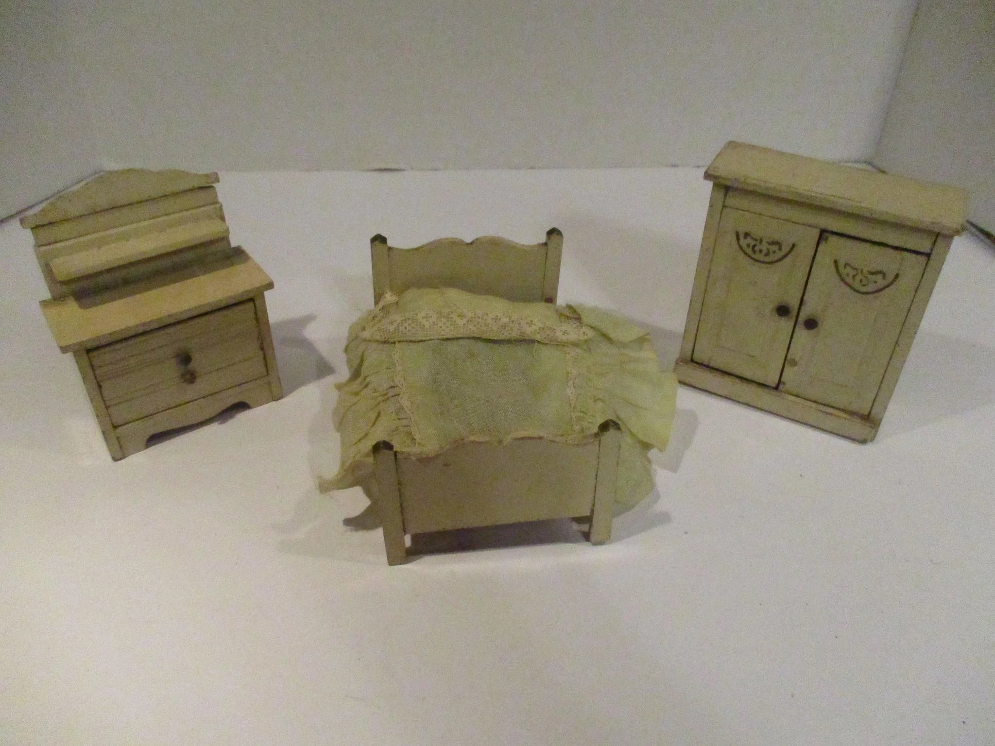 Vintage German Miniature Dollhouse Bedroom Set throughout sizing 2048 X 1536