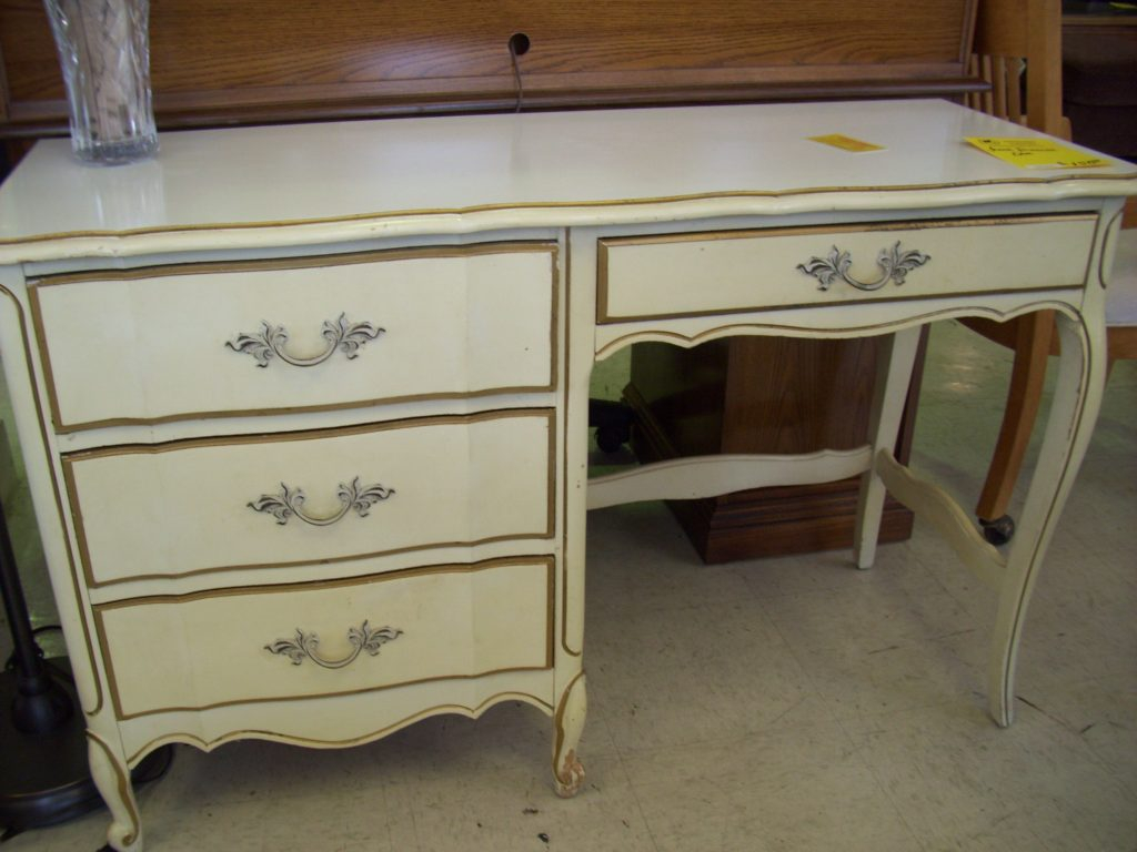 Vintage White French Provincial Bedroom Furniture Bedroom Furniture intended for sizing 1024 X 768