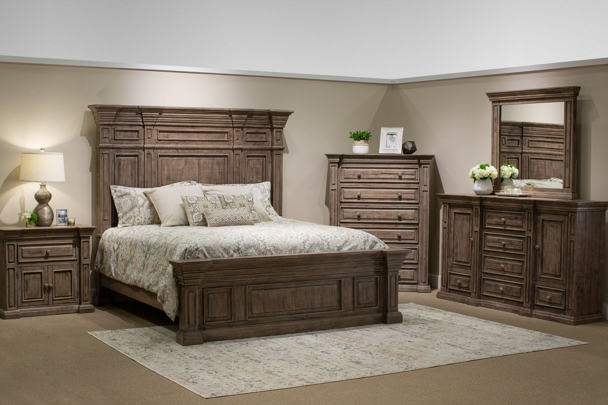 Wimberly 5 Piece King Bedroom Set With 32 Led Tv inside sizing 1200 X 800