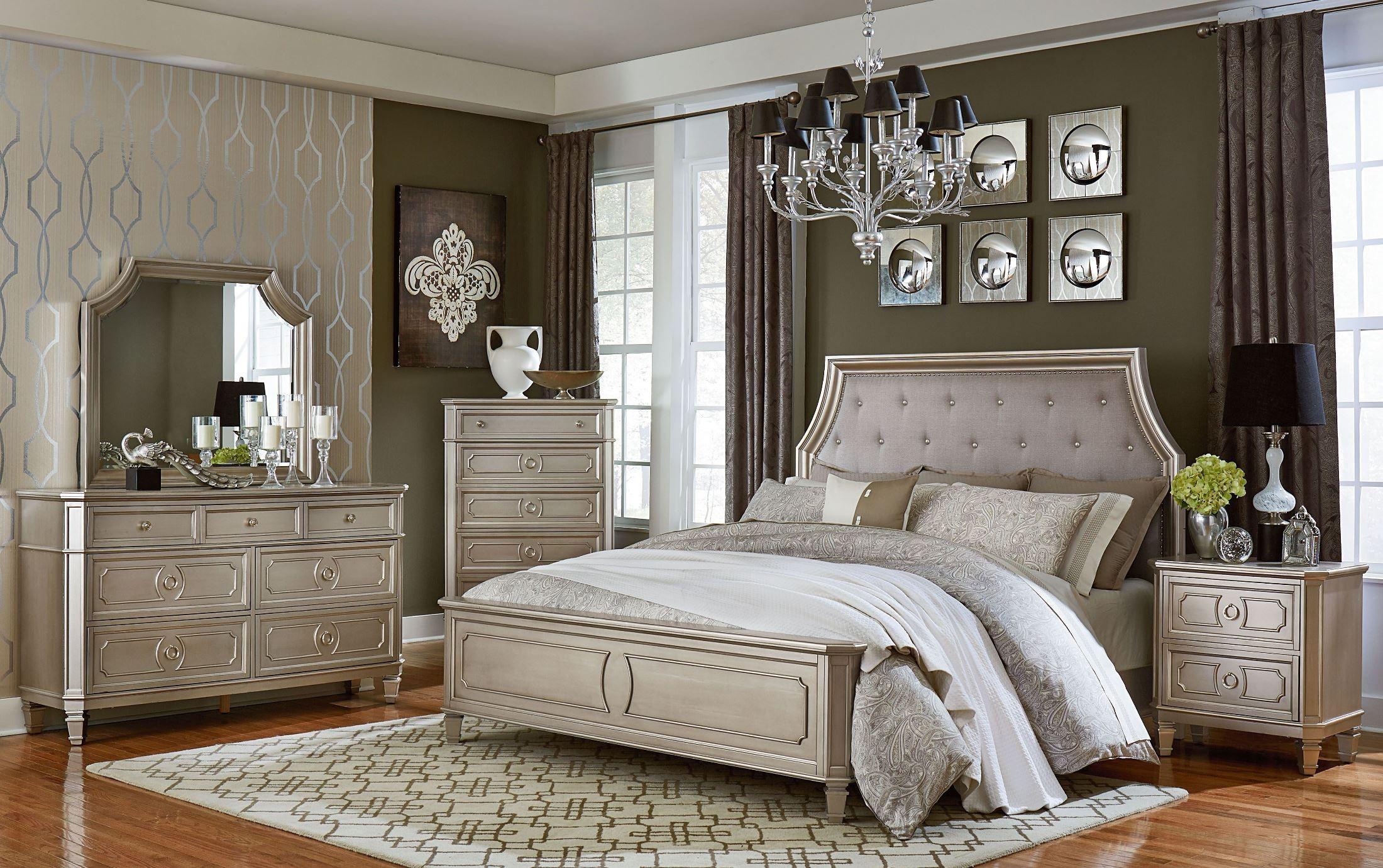 Windsor Silver Silver Panel Bedroom Set in size 2200 X 1380