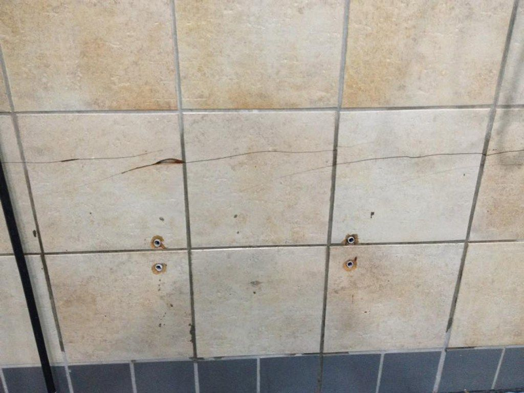 Cracked Chipped Broken Tile Repairs And Refurbishments inside measurements 1024 X 768