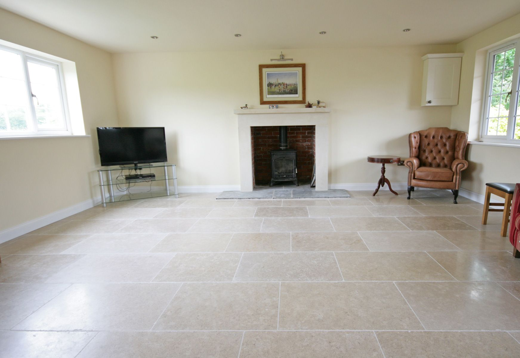 Djion Tumbled Limestone Floor Wall Tiles 900 Mm X 600 Mm X 15 Mm For Flooring for dimensions 1743 X 1200