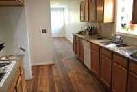 Flooring With Honey Oak Kitchen Cabinets Ideas Kitchen with regard to dimensions 1179 X 884