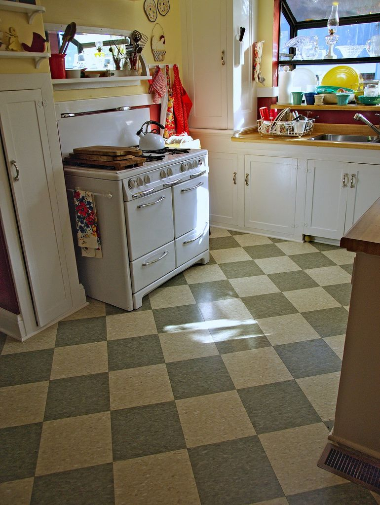 Inspirational Vintage Kitchen Tile Floor In 2019 Kitchen inside measurements 770 X 1024