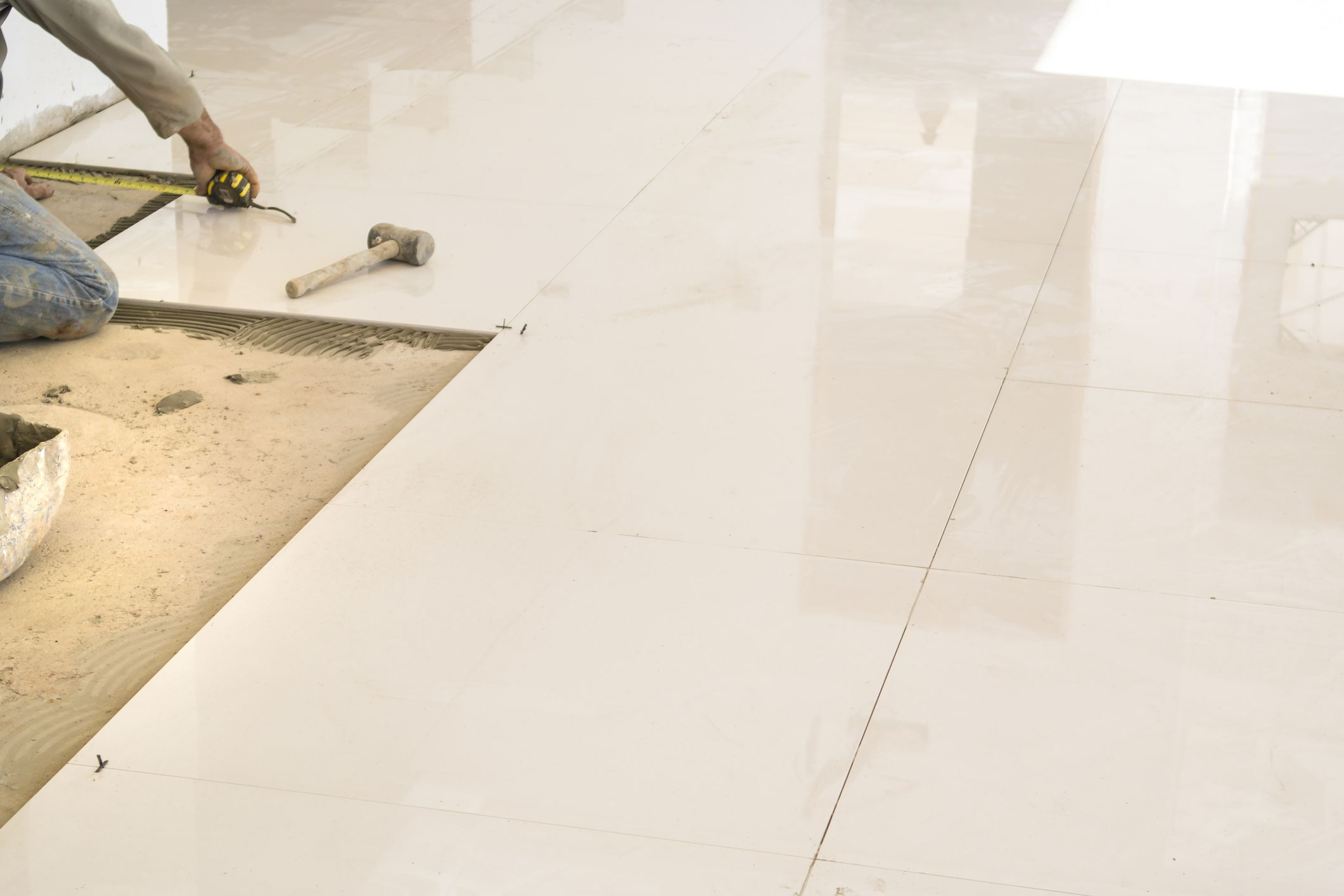Pros And Cons Of Porcelain Floor Tile regarding proportions 2121 X 1414