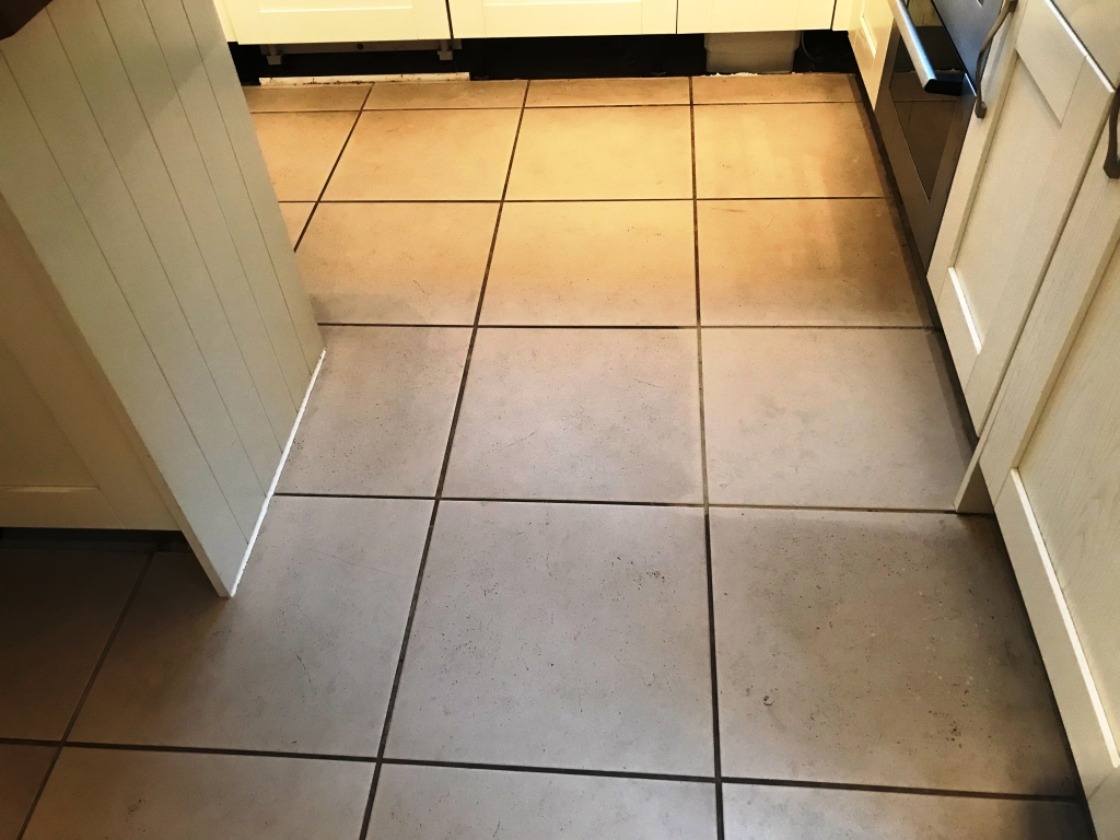 Renovating Porcelain Tile And Grout In A Binfield Kitchen for measurements 1024 X 768